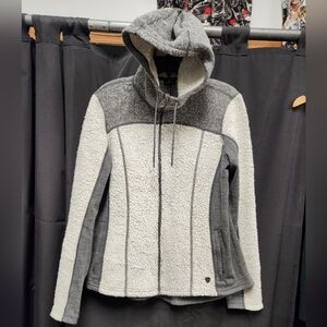 Large Kuhl zip-up fleece hoody.